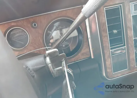 1984 Buick Electra Park Avenue z USA, uszkodzony, nr VIN 1G4AU69Y0EH925239